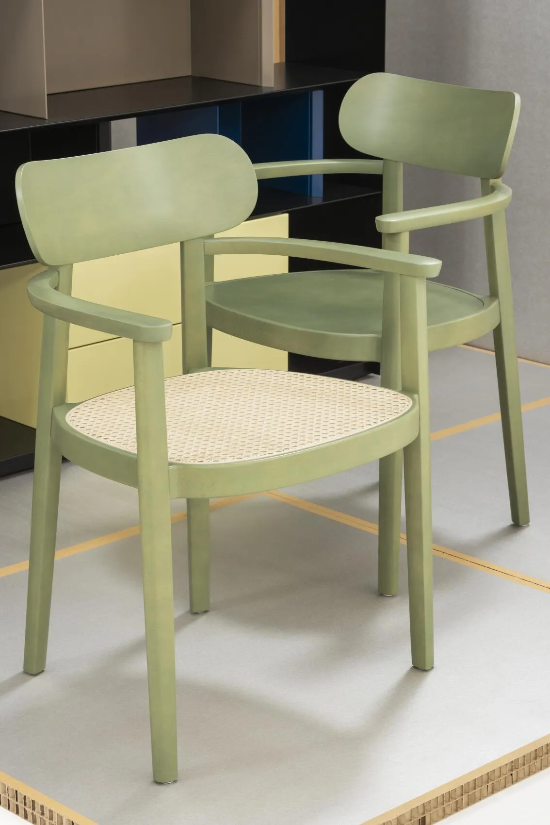 Thonet 118 Wohnambiente Thonet Stuhl 118 - 6 für 5 Aktion