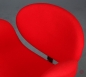 Preview: Artifort Little Tulip Chair mit rotem Stoffbezug gebraucht