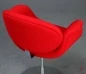 Preview: Artifort Little Tulip Chair mit rotem Stoffbezug gebraucht