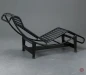Preview: Cassina LC4 Le Corbusier Liege mit Fellauflage Beige gebraucht Preview: Cassina LC4 Le Corbusier Liege mit Fellauflage Beige gebraucht