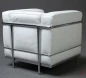 Preview: Cassina LC2 Sessel mit weißem Leder chairmondo