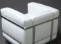 Preview: Cassina LC2 Sessel mit weißem Leder chairmondo