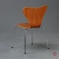 Preview: Fritz Hansen Serie 7 Stuhl in Eiche Dunkel Ausführung gebraucht Preview: Fritz Hansen Serie 7 Stuhl in Eiche Dunkel Ausführung gebraucht