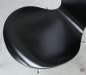 Preview: Fritz Hansen Serie 7 Stuhl in Schwarz neu lackiert - gebraucht