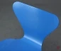Preview: Fritz Hansen 3107 Serie 7 in Blau lackiert gebraucht Preview: Fritz Hansen 3107 Serie 7 in Blau lackiert gebraucht