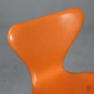Preview: Fritz Hansen Serie 7 Leder Stuhl in Cognac Orange Preview: Fritz Hansen Serie 7 Leder Stuhl in Cognac Orange