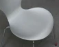 Preview: Fritz Hansen 3107 Serie 7 Stuhl in Silber gebraucht Preview: Fritz Hansen 3107 Serie 7 Stuhl in Silber gebraucht