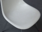 Preview: Herman Miller Eames Side Chair aus Fiberglas Weiß gebraucht