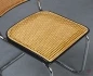 Preview: Thonet S32 Freischwinger mit Wiener Geflecht und schöner Patina gebraucht Preview: Thonet S32 Freischwinger mit Wiener Geflecht und schöner Patina gebraucht