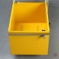 Preview: USM Haller Rollcontainer Gelb mit zwei Schubladen