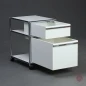 Preview: USM Haller Rollcontainer Weiß mit zwei Schubladen Preview: USM Haller Rollcontainer Weiß mit zwei Schubladen