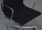 Preview: Vitra EA 117 Aluminium Chair Bürostuhl Hopsak Stoff Schwarz gebraucht