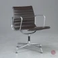 Preview: Vitra EA 108 Aluminium Chair Leder Braun gebraucht Preview: Vitra EA 108 Aluminium Chair Leder Braun gebraucht