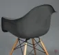 Preview: Vitra DAW Fiberglas Armchair in Elephant Hide Grey mit Holzgestell gebraucht