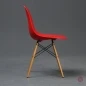 Preview: Vitra Side Chair DSW in Rot mit hellem Ahorn Gestell gebraucht