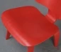 Preview: Vitra Plywood LCW Lounge Chair rot lackiert gebraucht