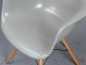 Preview: Vitra DAW Fiberglas Armchair in grau grün Raw Umber gebraucht