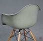 Preview: Vitra DAW Fiberglas Armchair in grau grün Raw Umber gebraucht