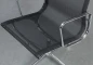 Preview: Vitra EA 108 Aluminium Chair Netz Schwarz gebraucht
