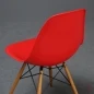 Preview: Vitra Side Chair DSW in Rot mit hellem Ahorn Gestell gebraucht