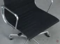 Preview: Vitra EA 119 Bürostuhl mit schwarzem Hopsak gebraucht