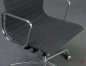 Preview: Vitra EA 119 Bürostuhl mit grauem Hopsak gebraucht