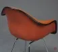 Preview: Vitra DAX Fiberglas Armchair in Orange 1970er Vintage mit Polster gebraucht