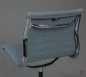 Preview: Vitra EA 101 Aluminium Chair Hopsak Eisblau gebraucht