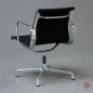 Preview: Vitra EA 107 Aluminium Chair Hopsak Schwarz Alu poliert gebraucht Preview: Vitra EA 107 Aluminium Chair Hopsak Schwarz Alu poliert gebraucht