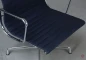 Preview: Vitra EA 107 Aluminium Chair in Blau Preview: Vitra EA 107 Aluminium Chair in Blau