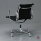 Preview: Vitra EA 108 Aluminium Chair Hopsak Schwarz Alu poliert gebraucht Preview: Vitra EA 108 Aluminium Chair Hopsak Schwarz Alu poliert gebraucht