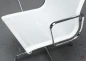 Preview: Vitra EA 108 mit weißem Netz Gestell verchromt gebraucht