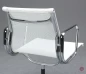 Preview: Vitra EA 108 mit weißem Netz Gestell verchromt gebraucht