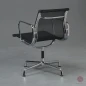 Preview: Vitra EA 108 Aluminium Chair Netz Schwarz gebraucht