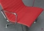 Preview: Vitra EA 115 Aluminium Chair Sessel Hopsak Himbeer Rot gebraucht
