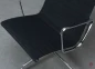 Preview: Vitra-EA-116-Hopsak-Schwarz-gebraucht-Sitzfläche-Detailansicht-rechts-S4770