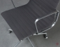 Preview: Vitra EA 119 Bürostuhl mit grauem Hopsak gebraucht