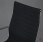Preview: Vitra EA 119 Bürostuhl mit schwarzem Hopsak gebraucht