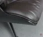 Preview: Vitra Eames Lounge Chair Schwarz mit dunkelbraunem Leder gebraucht