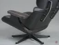Preview: Vitra Eames Lounge Chair Schwarz mit dunkelbraunem Leder gebraucht