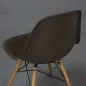 Preview: Vitra Eames Side Chair Braun Fiberglass mit Holzgestell gebraucht
