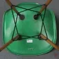 Preview: Vitra Eames Side Chair Fiberglass Grün mit Holzgestell gebraucht