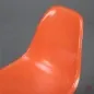 Preview: Vitra Eames Side Chair Orange Fiberglass mit Holzgestell gebraucht