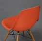 Preview: Vitra Eames Side Chair Orange Fiberglass mit Holzgestell gebraucht