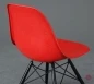 Preview: Vitra Eames DSW Side Chair Fiberglas Hermann Miller Rot Ahorngestell gebraucht Preview: Vitra Eames DSW Side Chair Fiberglas Hermann Miller Rot Ahorngestell gebraucht