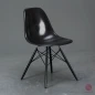 Mobile Preview: Vitra Eames DSW Side Chair Fiberglas Hermann Miller Schwarz Ahorngestell gebraucht