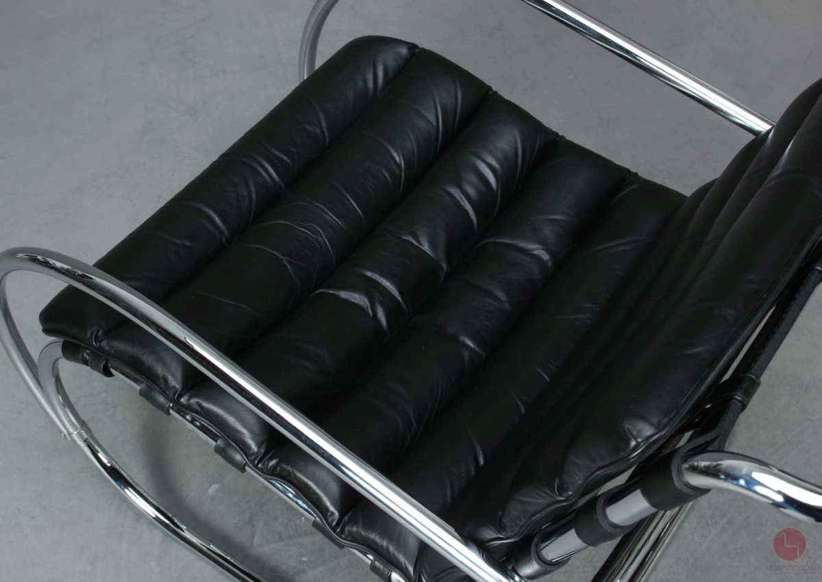 Knoll MR Lounge Sessel mit Armlehnen in Schwarz Freischwinger gebraucht