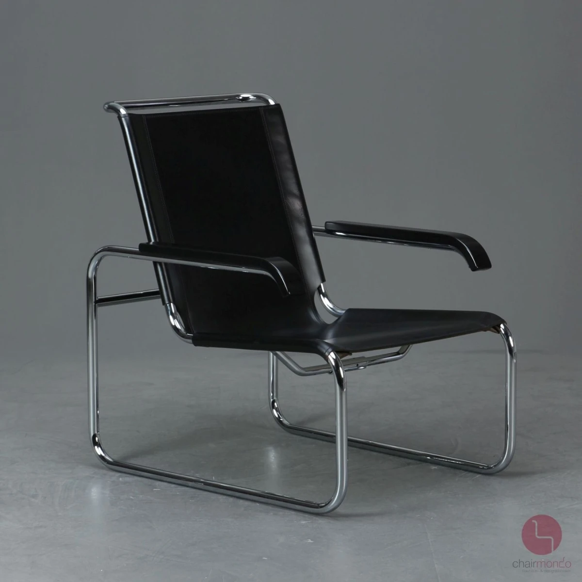 Thonet S35 L Freischwinger Sessel mit schwarzem Leder gebraucht