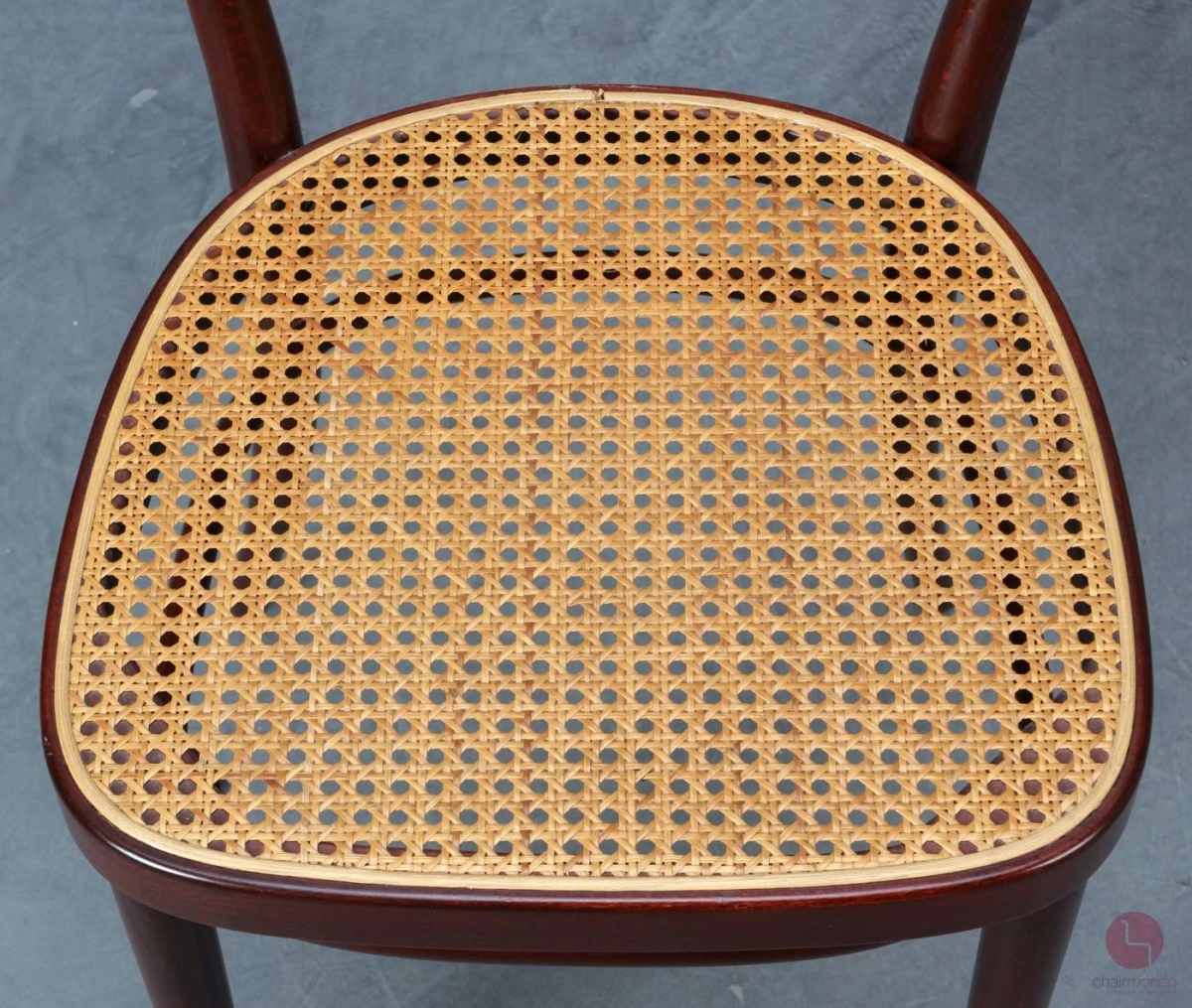 Thonet 214 Mahagoni Bugholzstuhl mit Geflecht gebraucht