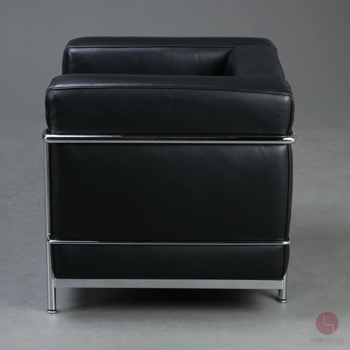 Cassina LC2 Sessel mit schwarzem Leder chairmondo